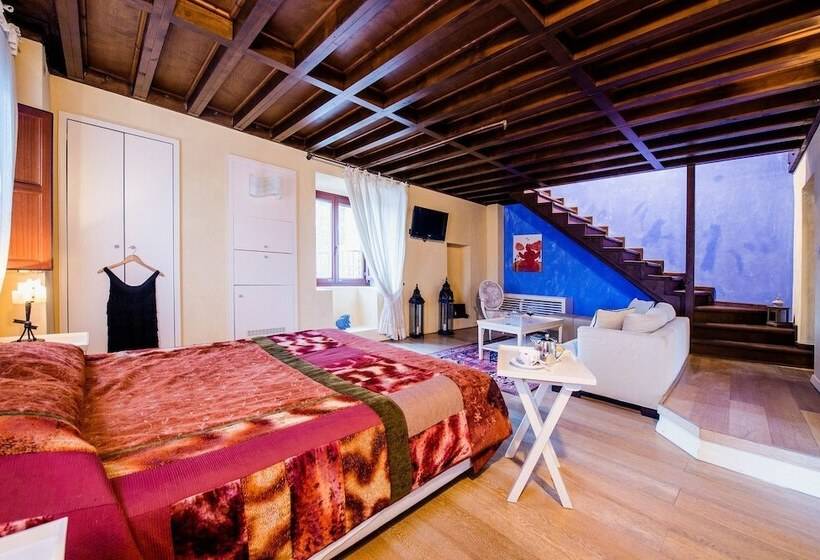 디럭스 스위트, Avalon Boutique Suites