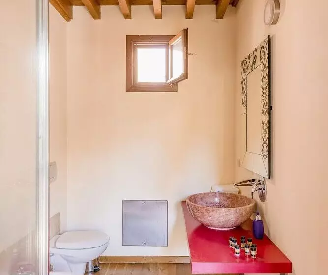 اتاق استاندارد, Avalon Boutique Suites