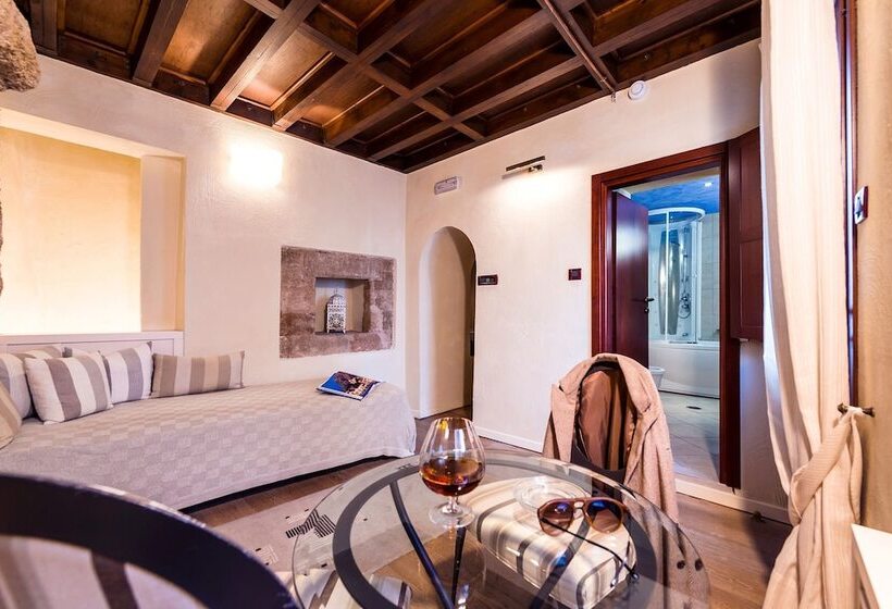 Полулюкс, Avalon Boutique Suites