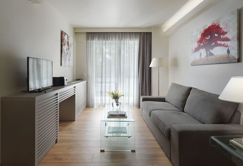 סוויטת ג'וניור, Blazer Suites