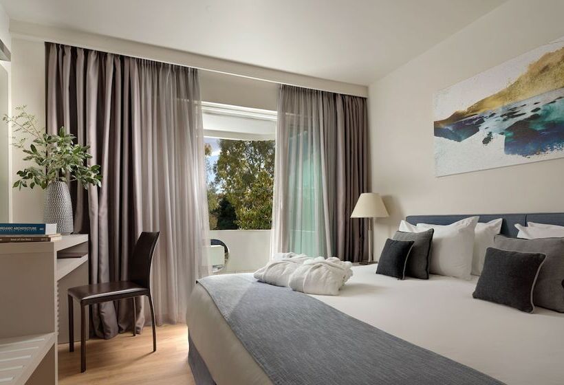 סוויטה, Blazer Suites