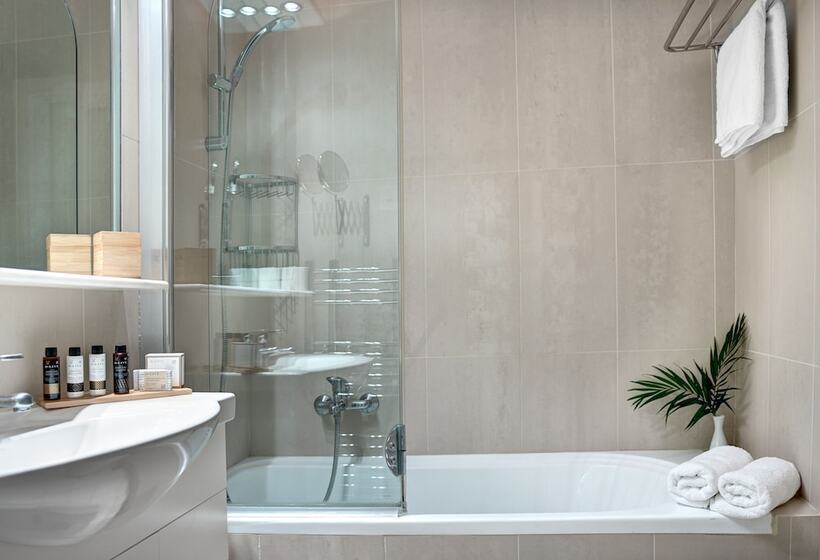 סוויטה, Blazer Suites