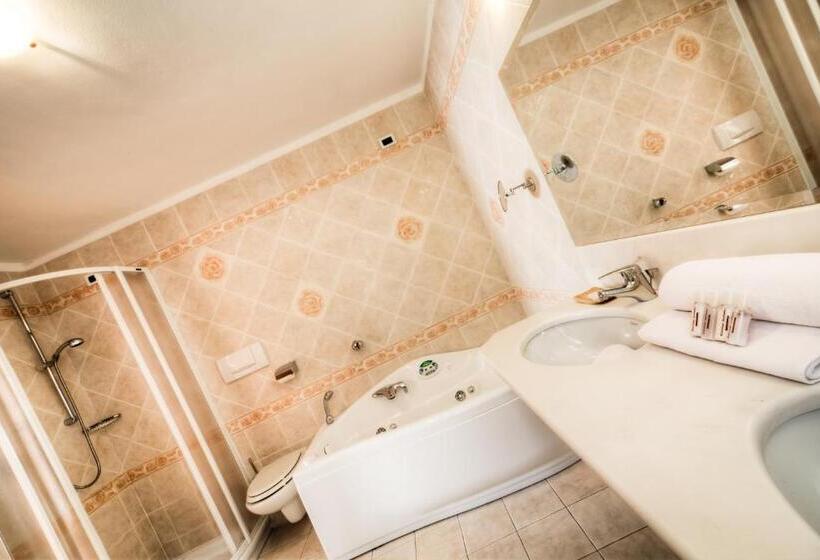 Четырехместный Номер Стандарт, Chalet Corso