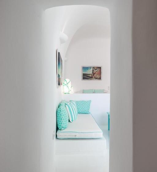 Люкс, Dreams Luxury Suites