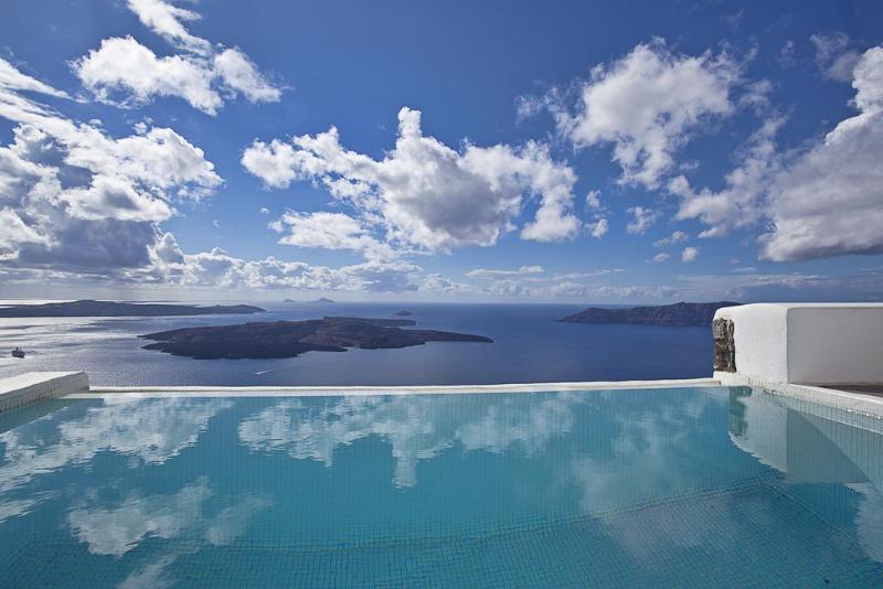 Люкс, Dreams Luxury Suites