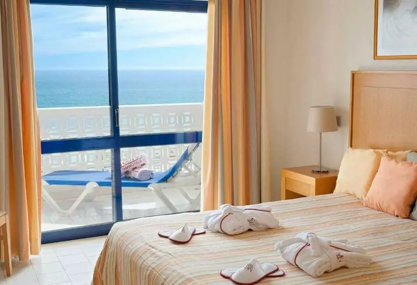 2 Bedroom Deluxe Apartment Sea View, Grand Muthu Oura View Beach Club