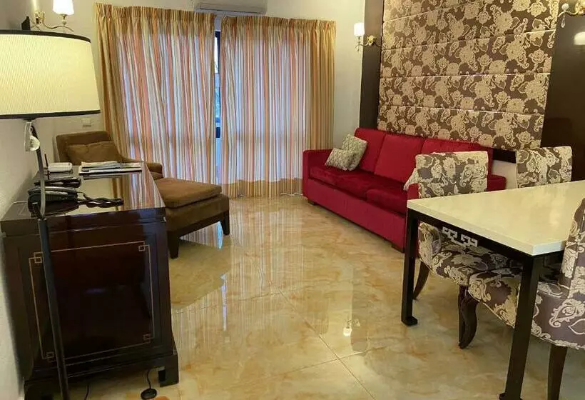 آپارتمان پرمیوم 1 خوابه با چشم‌انداز دریا, Grand Muthu Oura View Beach Club