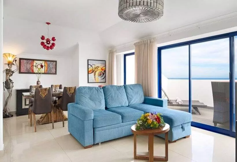 سوئیت 2 خوابه, Grand Muthu Oura View Beach Club