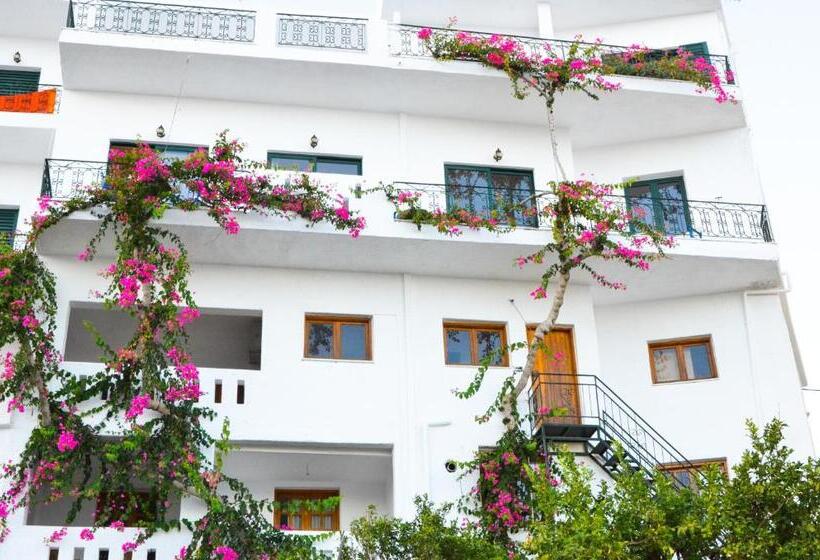 חדר סטנדרט נוף לים, Iro