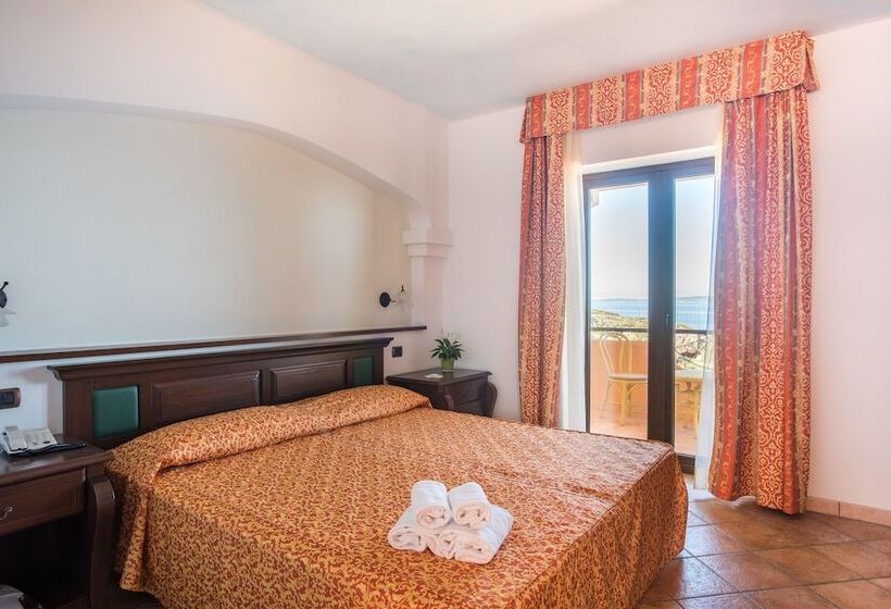 غرفة قياسية مطلّة علي البحر, Lido Degli Spagnoli