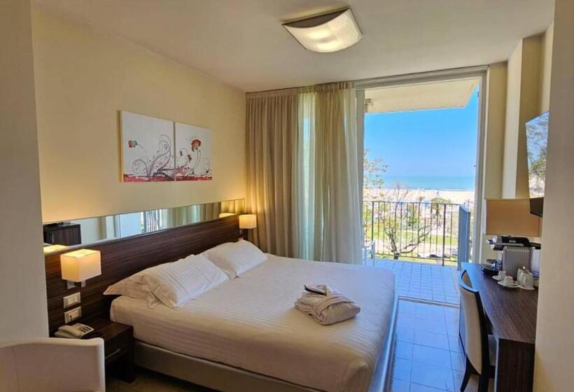 اتاق پرستیژ با چشم‌انداز دریا, Mercure Rimini Lungomare