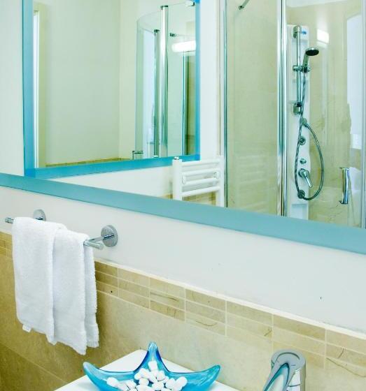 اتاق پرستیژ با چشم‌انداز دریا, Mercure Rimini Lungomare