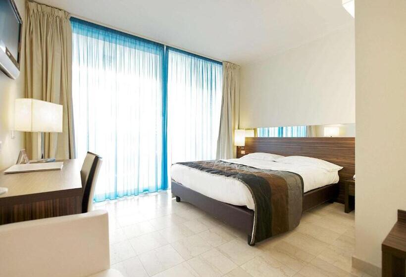 اتاق پرستیژ, Mercure Rimini Lungomare