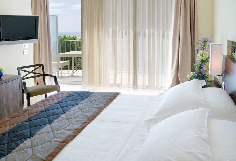 اتاق پرستیژ با چشم‌انداز دریا, Mercure Rimini Lungomare