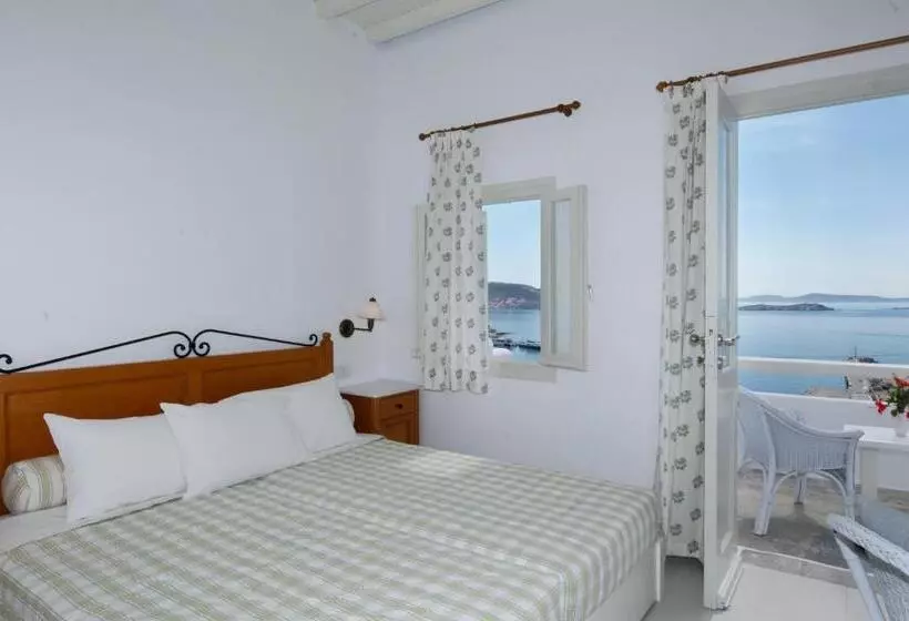 اتاق خانوادگی با چشم‌انداز دریا, Mykonos View