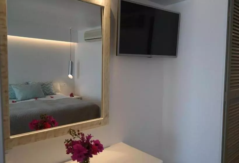 سوییت با چشم‌انداز دریا, Mykonos View