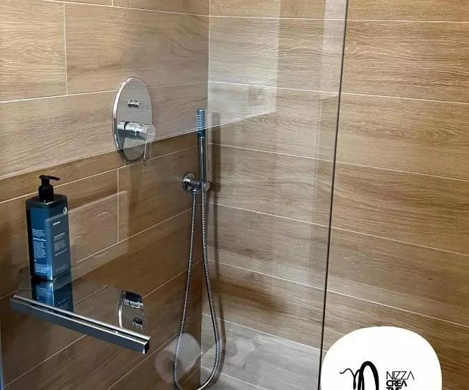 اتاق استاندارد با بالکن, Nizza Creative
