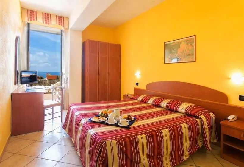 اتاق استاندارد سه نفره, Parco Dei Principi Resort & Spa