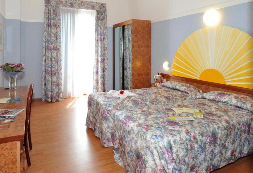 غرفة قياسية, Park Hotel Jolanda