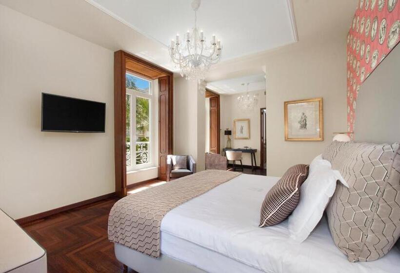 Полулюкс с Гидромассажем, Relais Villa Savarese