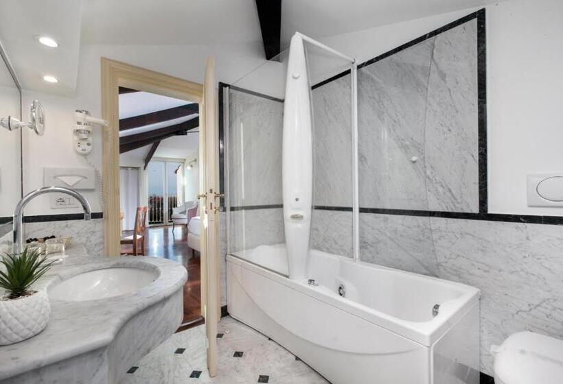 Номер Deluxe, Relais Villa Savarese