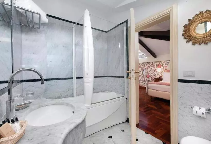 اتاق استاندارد با تراس, Relais Villa Savarese