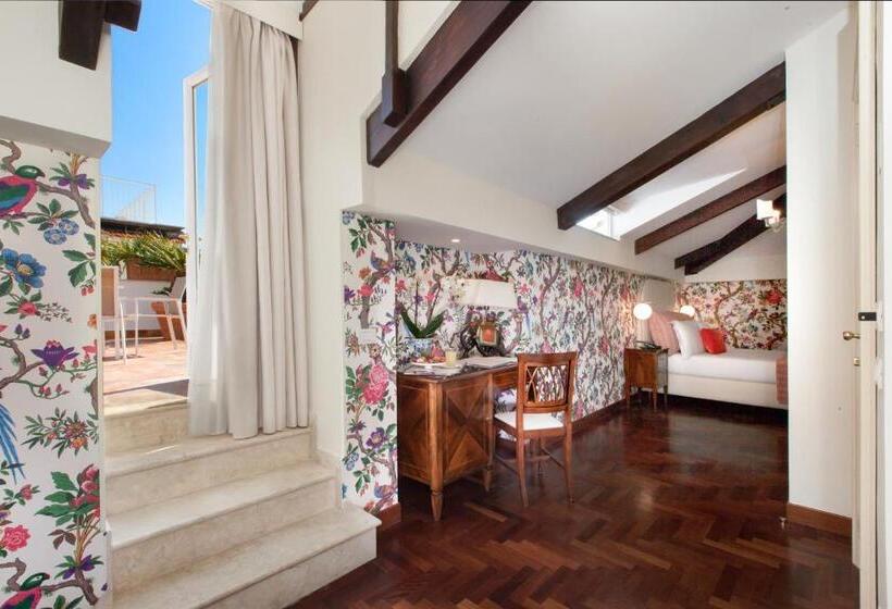 Номер Стандарт с Террасой, Relais Villa Savarese