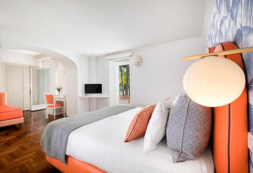 Номер Deluxe Вид на Сад, Relais Villa Savarese