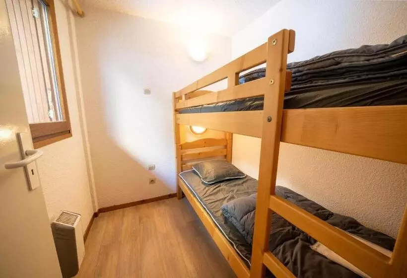3 Bedroom Duplex Apartment, Résidence Capfun Du Téléphérique, Morzine