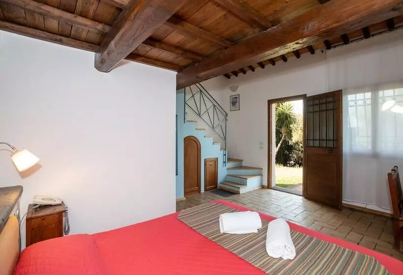 سوییت جونیور, Residenza d'Epoca Pietra Di Ponente