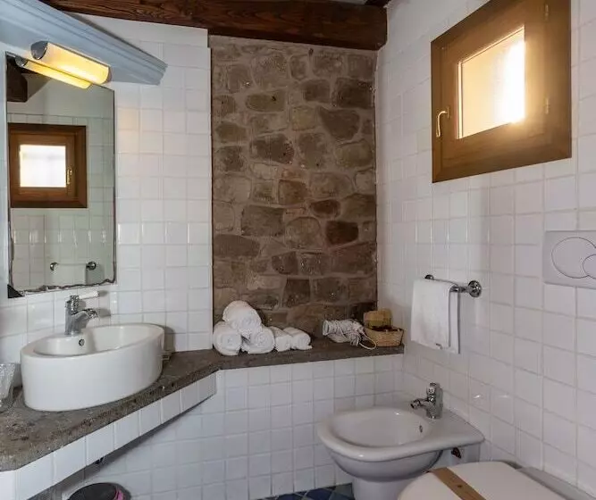 سوییت جونیور, Residenza d'Epoca Pietra Di Ponente