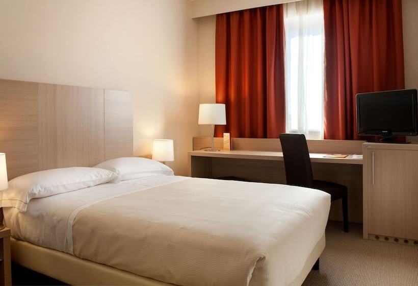 スタンダードトリプルルーム, Torino Hotel San Luigi Ristorante Trait D Union