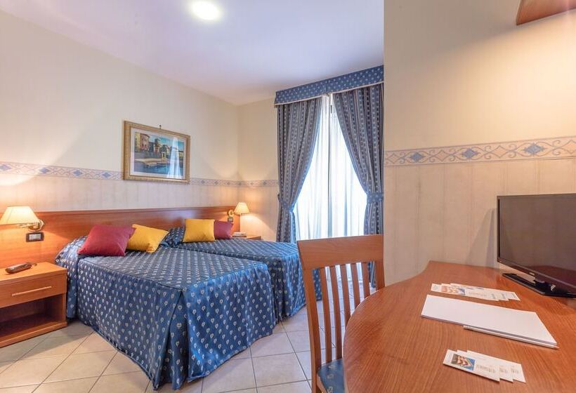 スタンダードルーム, Traiano