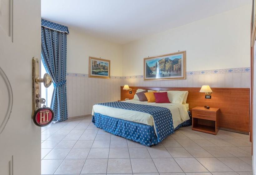 スーペリアールーム, Traiano