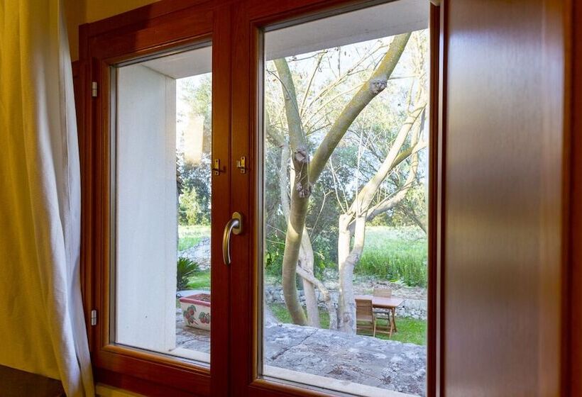 스탠다드 룸 가든 전망, Villa Dei Papiri Fonte Ciane