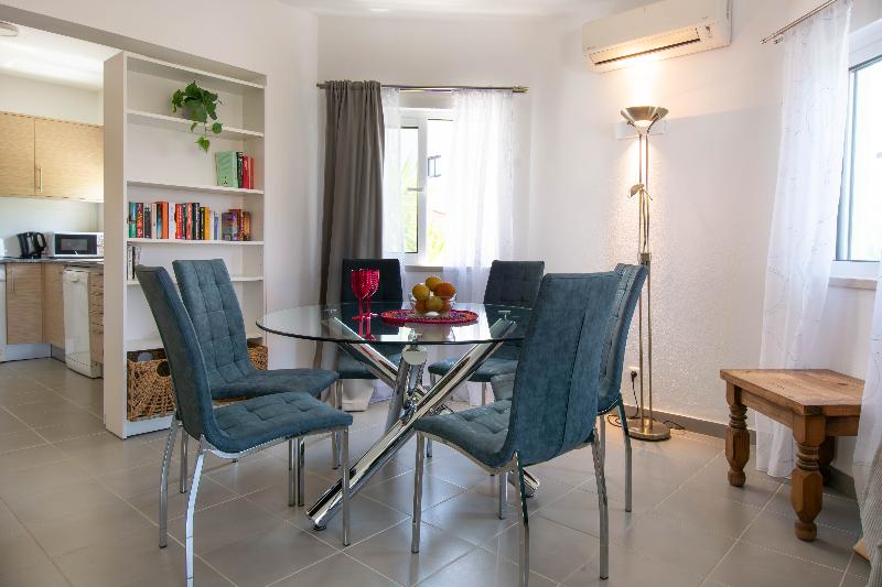 آپارتمان سوپریور 2 خوابه, Monte Dourado