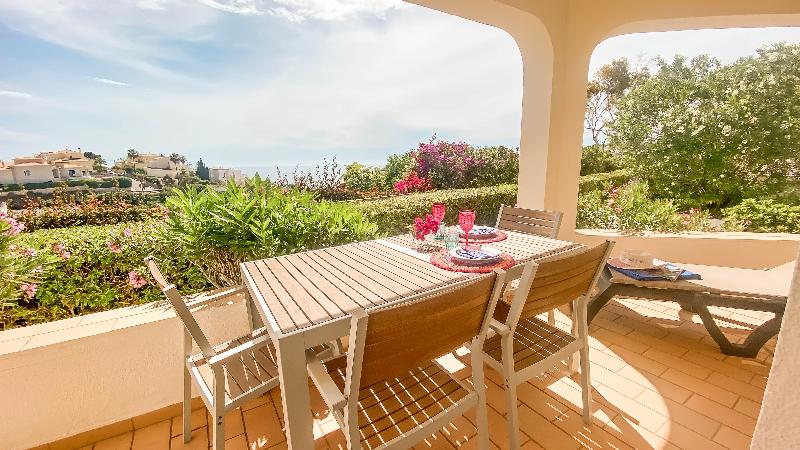 آپارتمان 2 خوابه با چشمانداز دریا, Monte Dourado