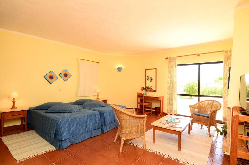 استودیوی استاندارد, Quinta Do Paraiso  Al