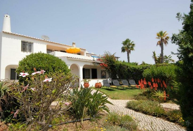 بانگلوی استاندارد, Quinta Do Paraiso  Al