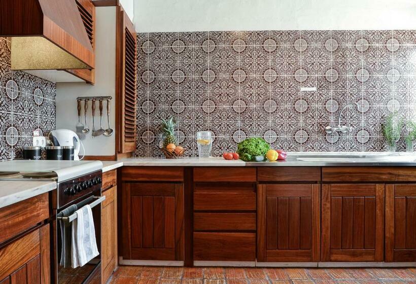 ویلای یک اتاق خوابه با استخر شنا, Quinta Do Paraiso  Al