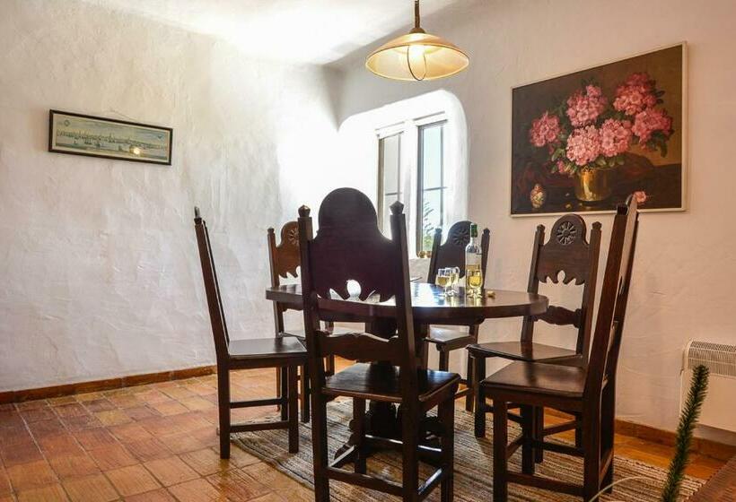 ویلای یک اتاق خوابه با استخر شنا, Quinta Do Paraiso  Al