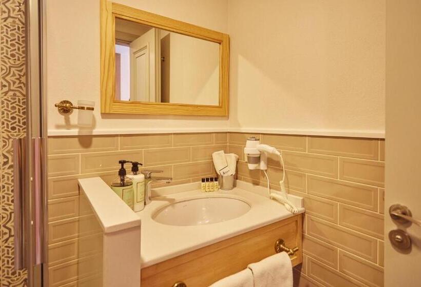 디럭스 룸, Alabora