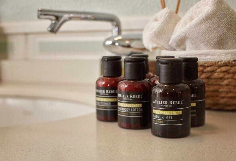 디럭스 룸, Alabora