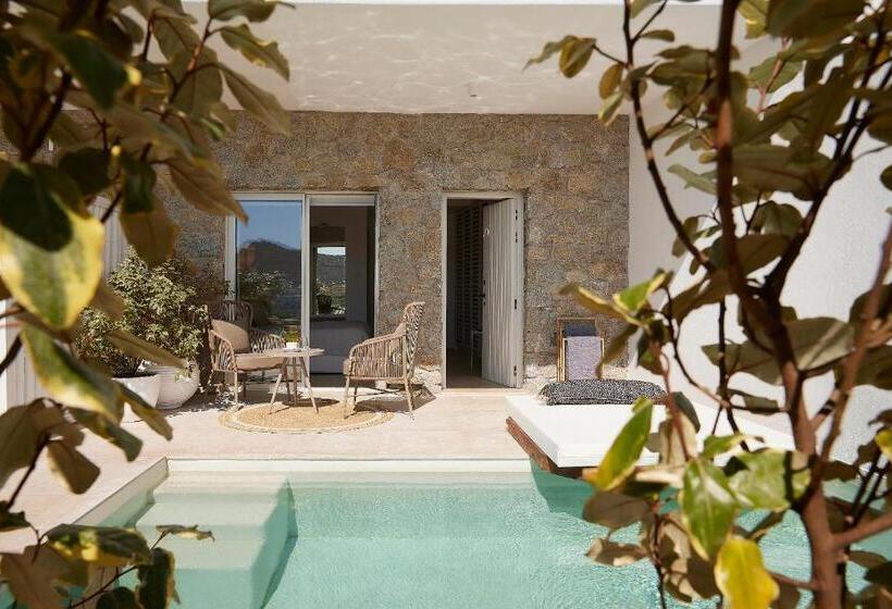 带海景的高级套房, Once In Mykonos  Designed For Adults