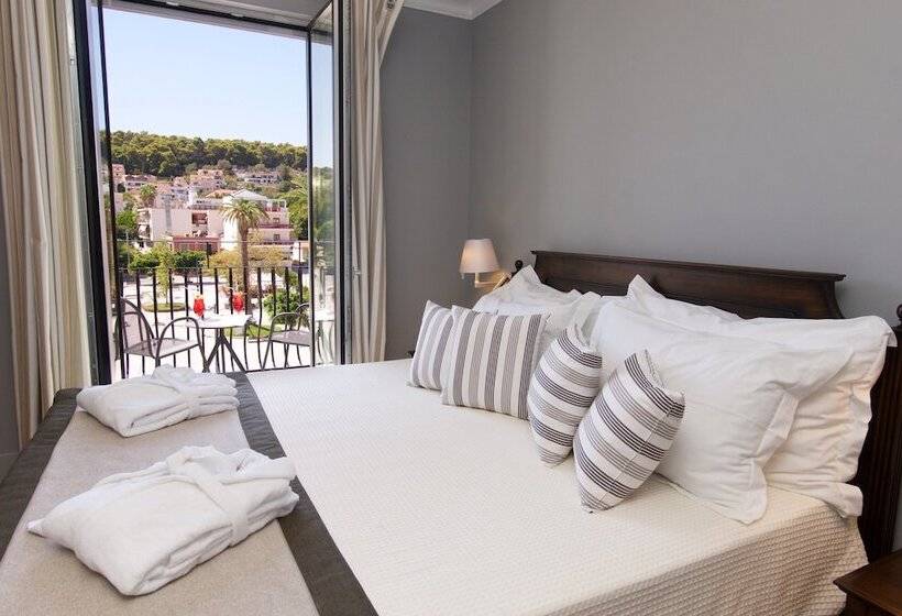 シティビュースイート, Aenos