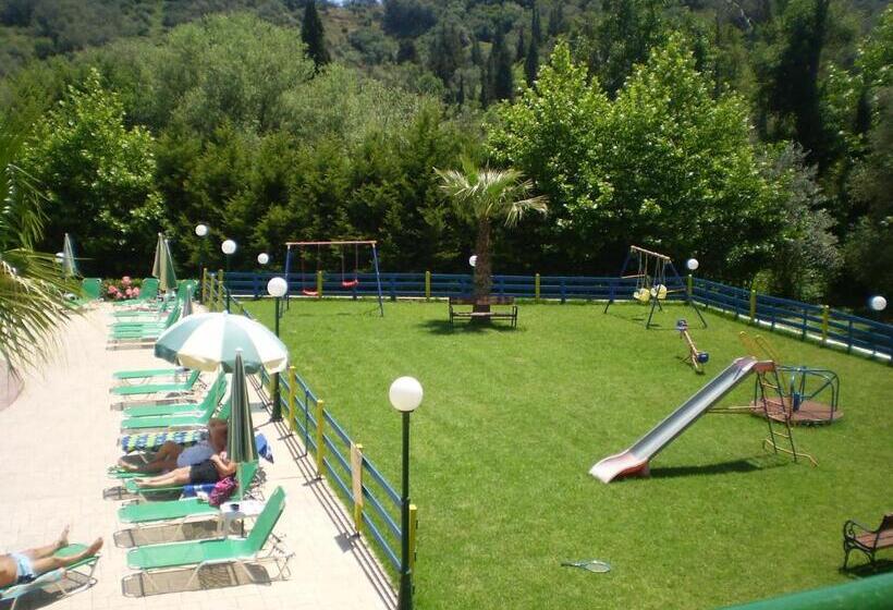 패밀리 스튜디오, Damia