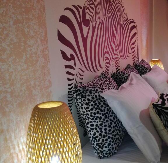 침실 1개 디럭스 아파트, Damia