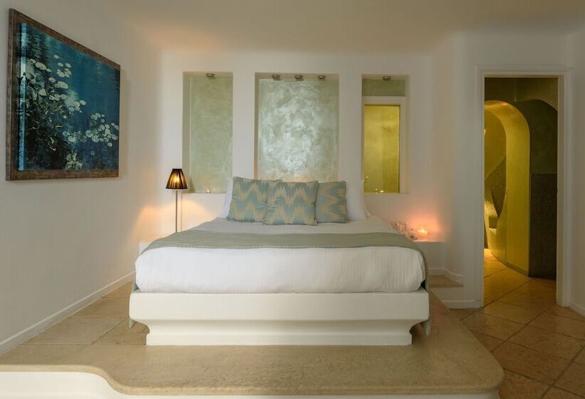 جناح, Above Blue Suites