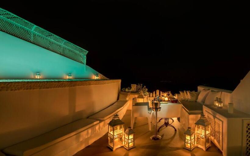 ‫فيلا غرفة نوم واحدة, Above Blue Suites