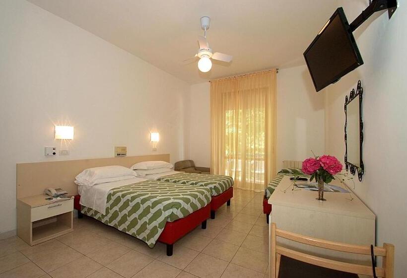 غرفة عادية خماسية, Albergo Le Sorgenti